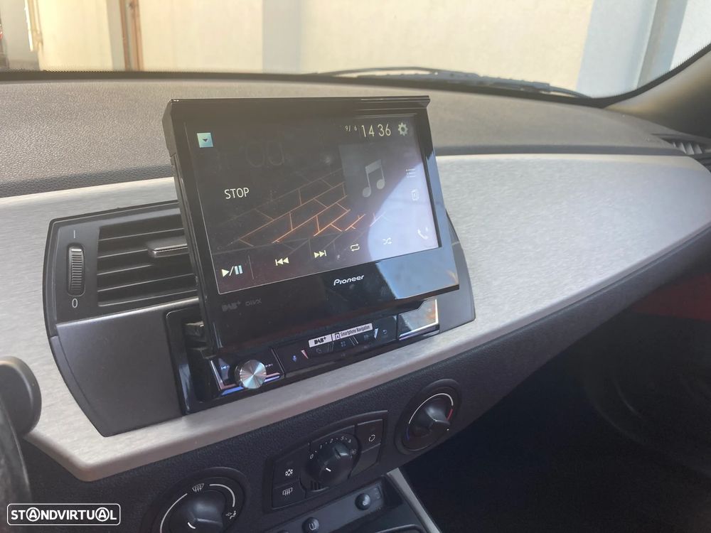 BMW Z4 2.0i - 5