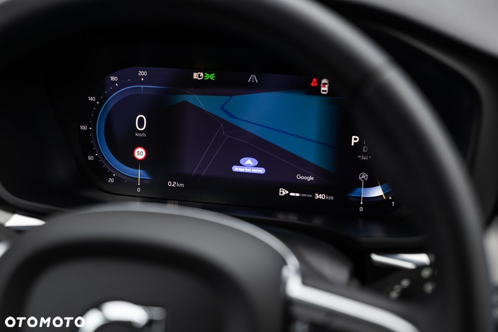 Volvo XC 60 B4 B Momentum Pro - 23