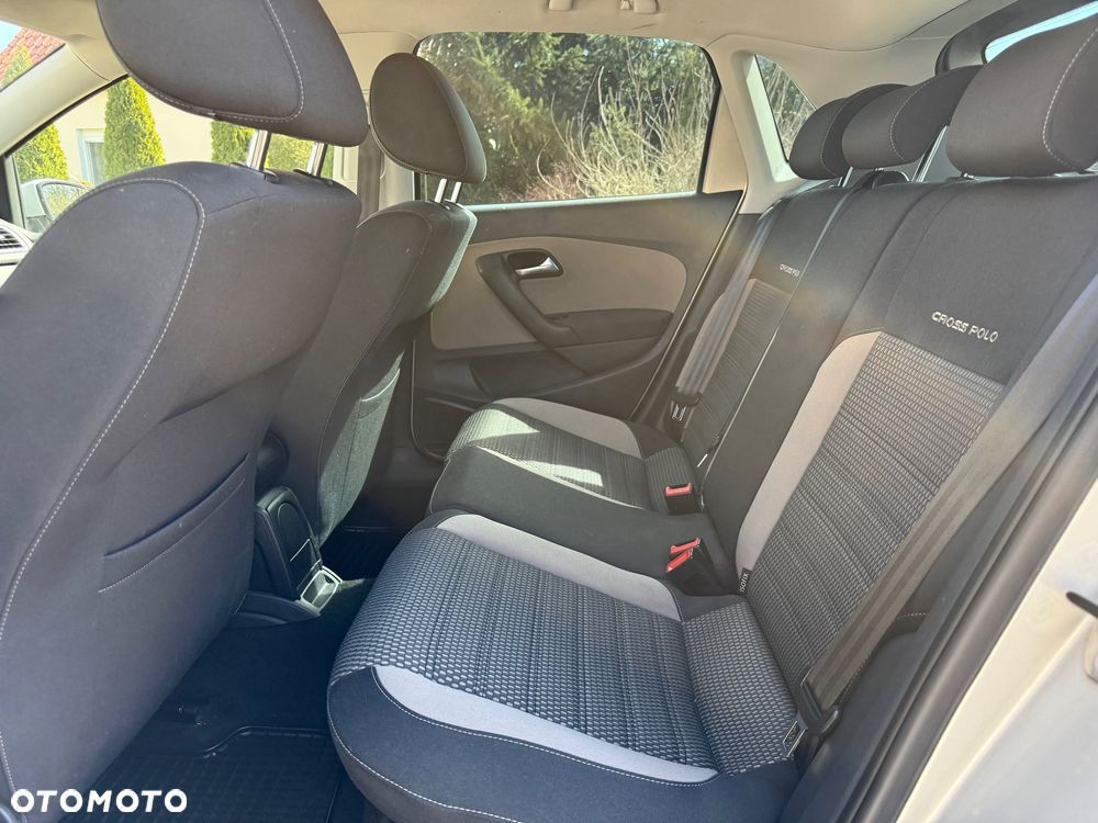 Volkswagen Polo Cross - 18