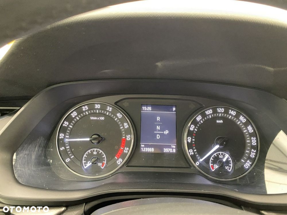 Skoda Octavia - 16