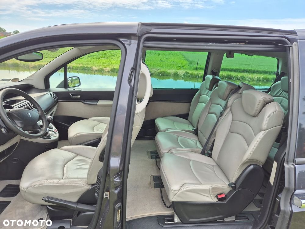 Peugeot 807 HDi 135 Platinum Pullmann - 14