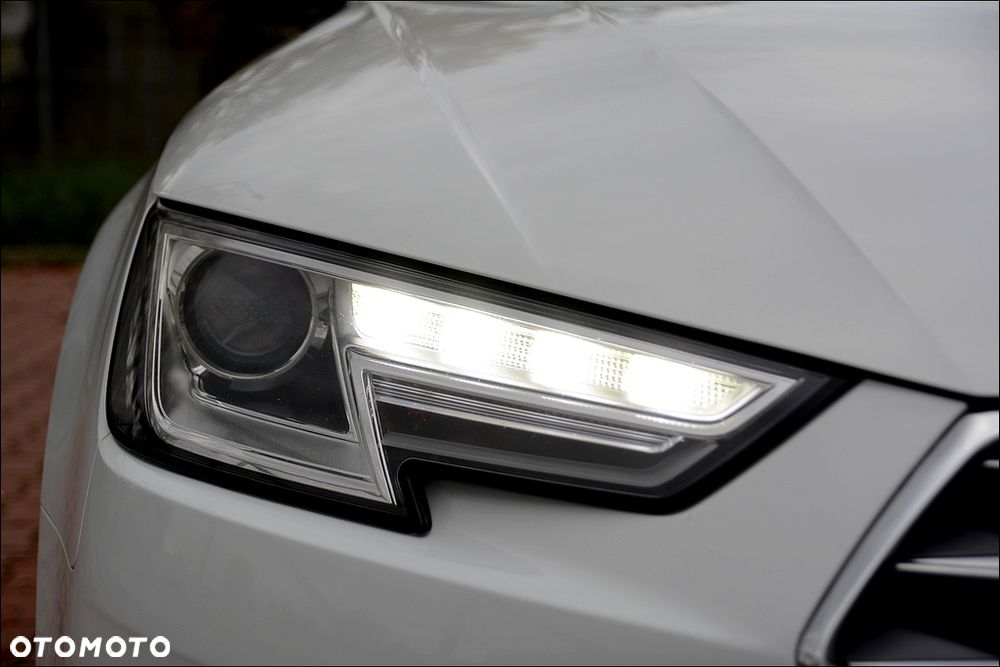 Audi A4 Avant 2.0 TFSI ultra Sport S tronic - 35