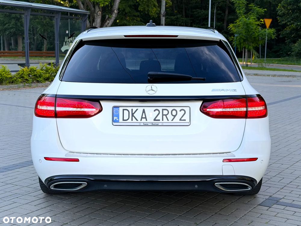 Mercedes-Benz Klasa E 200 d 9G-TRONIC - 9