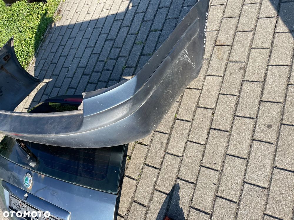 SKODA OCTAVIA I zderzak tył klapa kombi lampa lewa prawa 9901 - 2