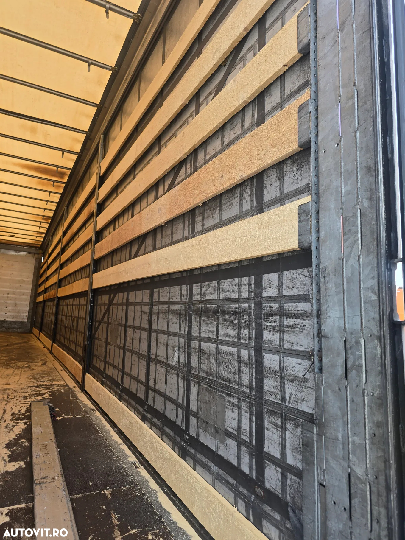 Schmitz Cargobull SCS 24 - 8