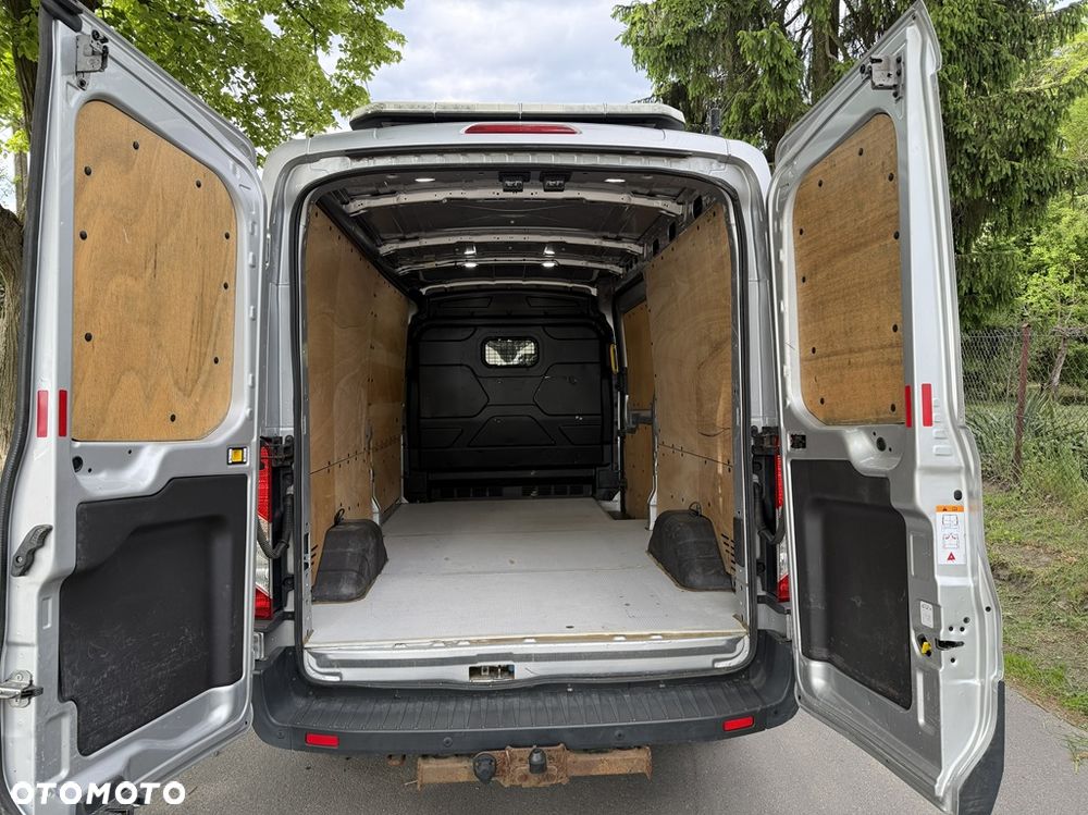 Ford TRANSIT - 21