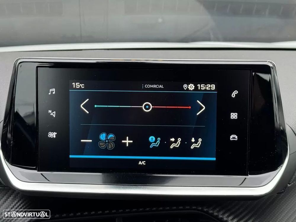 Peugeot 2008 PureTech 130 Active Pack - 14