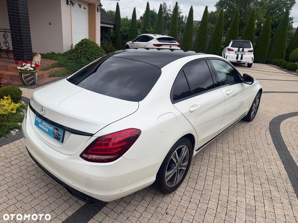 Mercedes-Benz Klasa C 200 9G-TRONIC Exclusive - 14