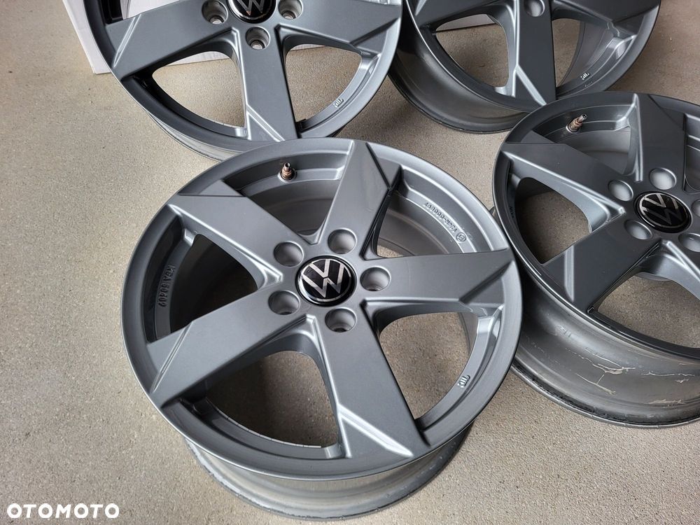 [1246] Felgi aluminiowe 16 cali VW 5x112 et35 7Jx16H2 Sharan Touran - 6