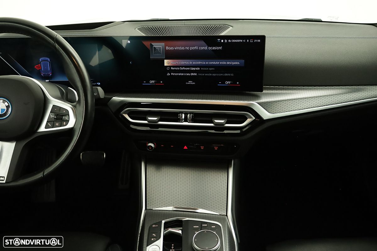 BMW 330 e Touring Pack M Auto - 8