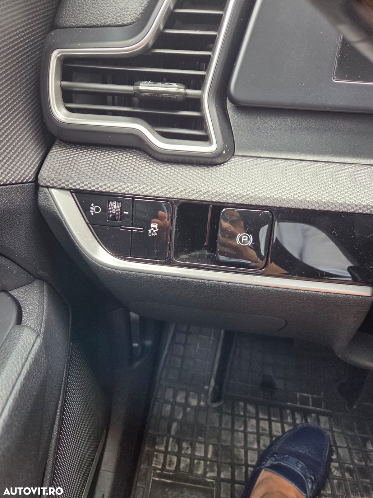 Kia Sportage 1.6 T-GDI HEV 6AT 4x2 Style - 20