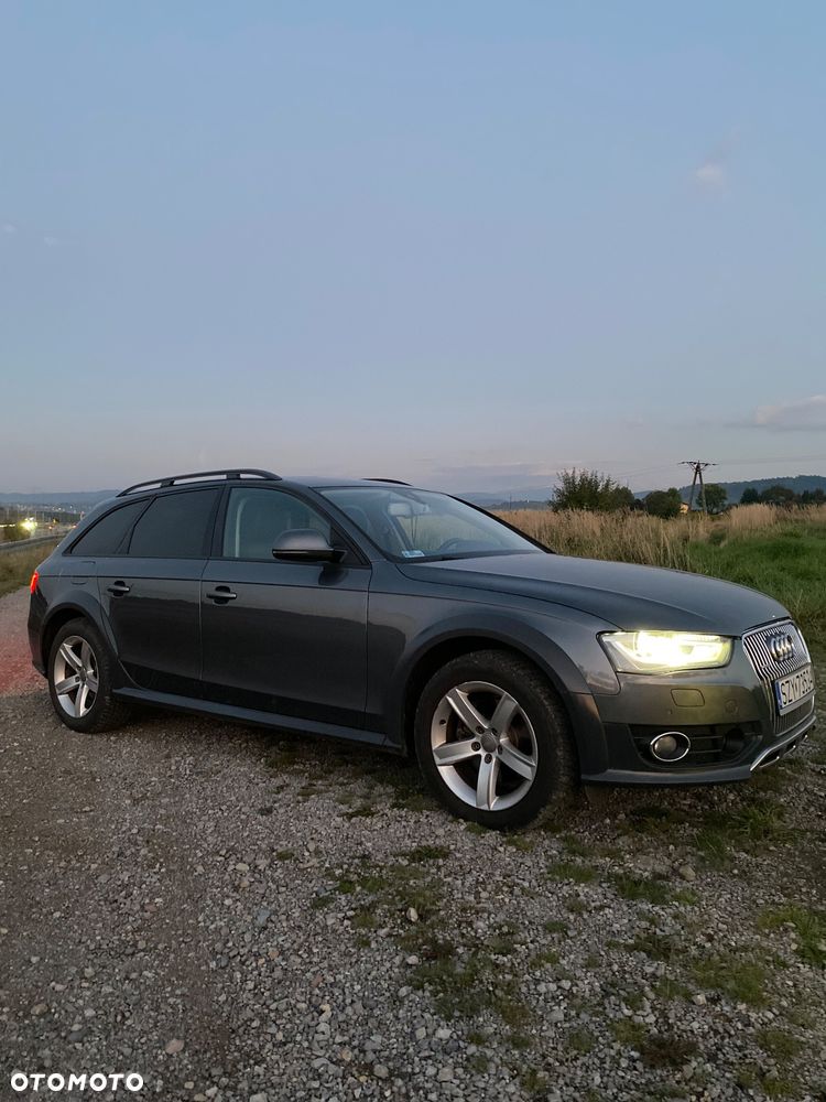 Audi A4 Allroad 2.0 TDI Quattro S tronic - 10