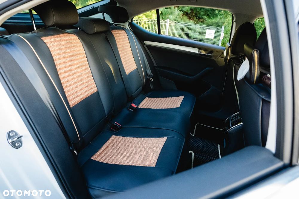 Skoda Superb 1.8 TSI Ambition - 13