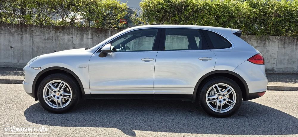 Porsche Cayenne S - 5