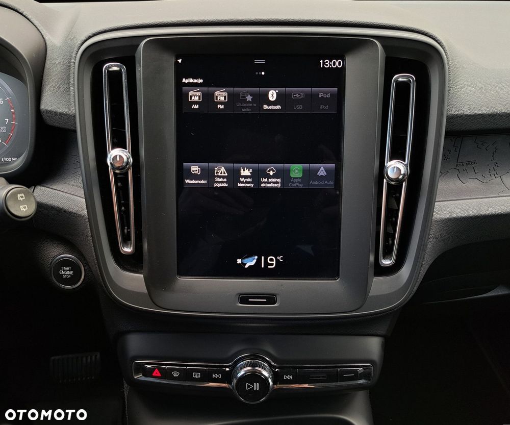 Volvo XC 40 - 18