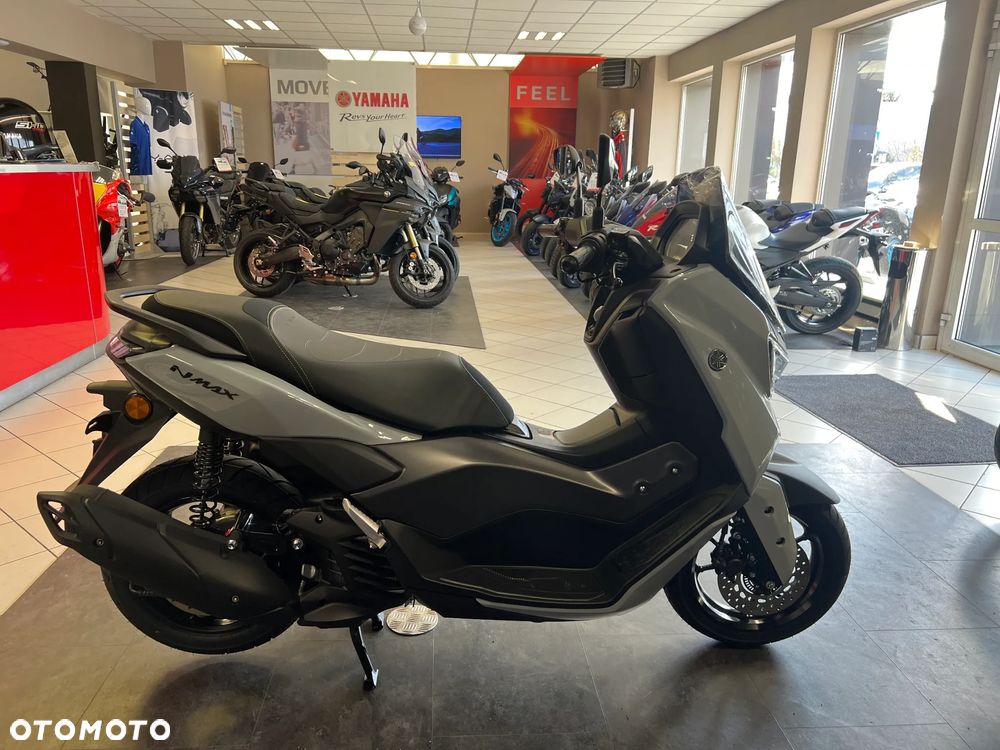 Yamaha NMAX - 5