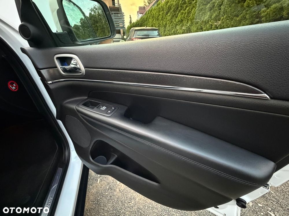 Jeep Grand Cherokee 3.0 CRD Limited - 27