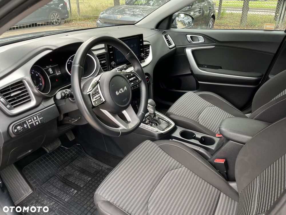Kia XCeed 1.5 T-GDI M DCT - 14