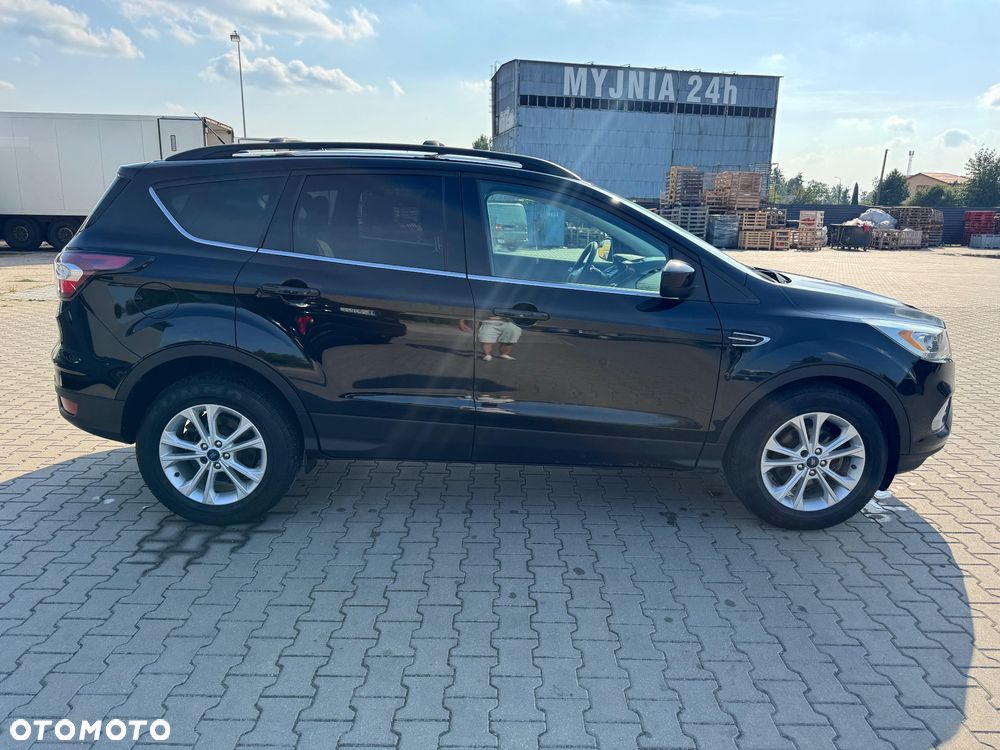 Ford Kuga - 5