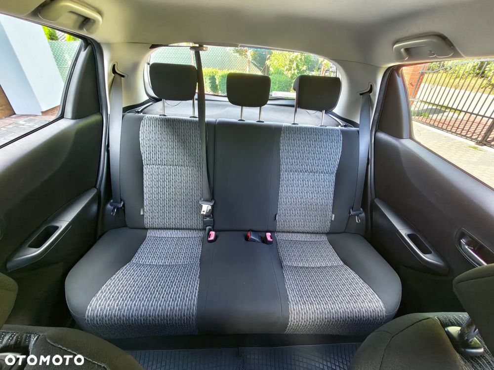 Toyota Yaris 1.0 Premium EU6 - 21