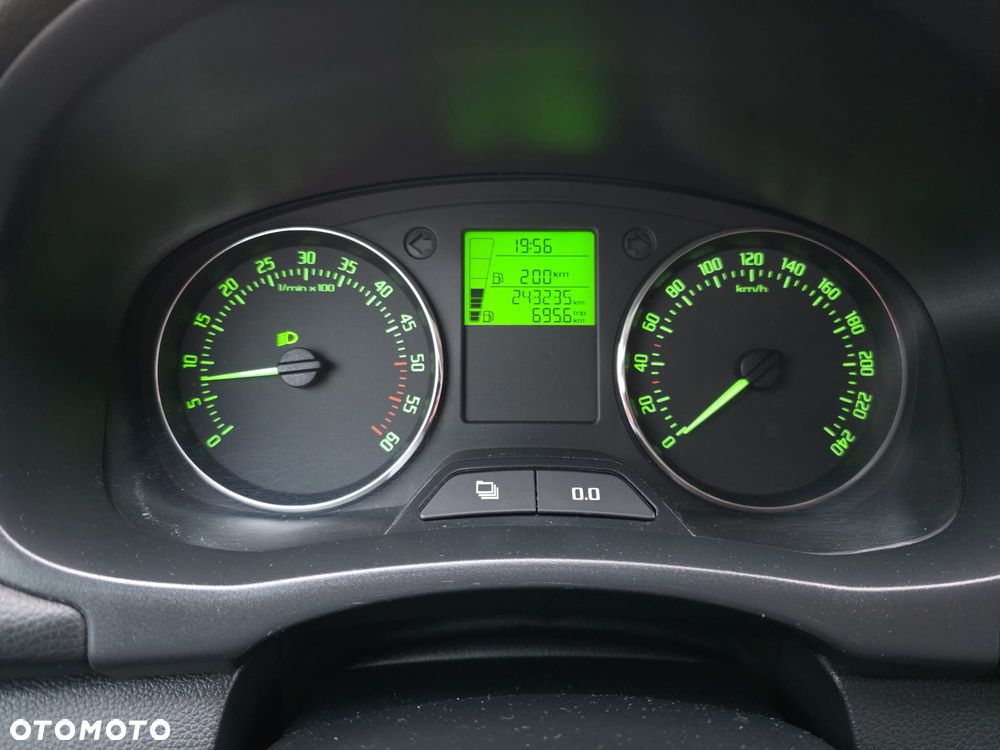 Skoda Fabia 1.6 TDI DPF Active - 11
