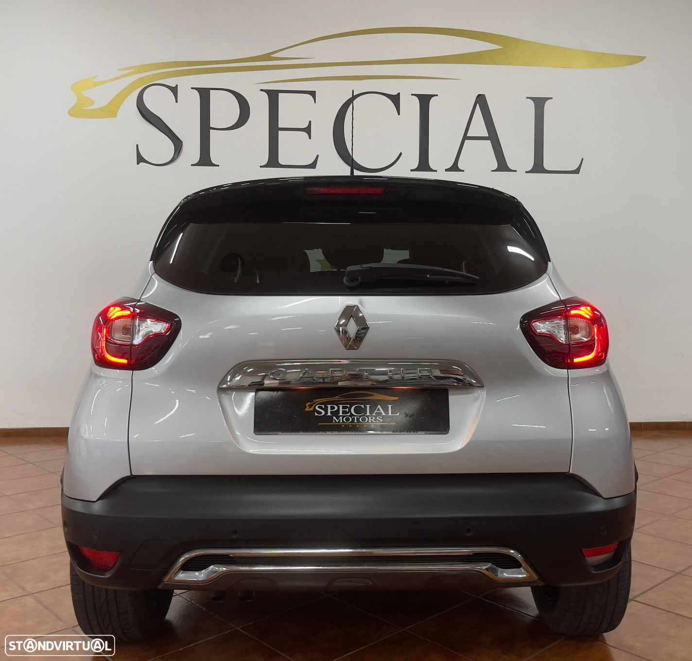 Renault Captur 1.3 TCe Initiale Paris - 9