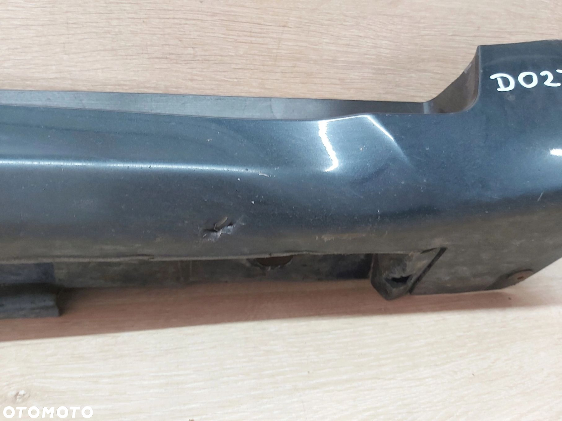 Toyota Avensis T27 LIFT 15 - 18r listwa progowa prawa nakładka progu - 3
