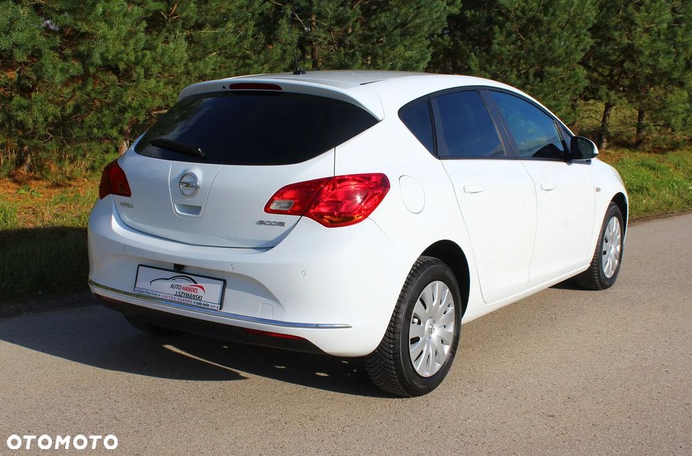 Opel Astra 1.4 EcoFLEX Edition - 4