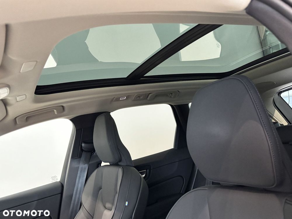 Volvo XC 60 - 24