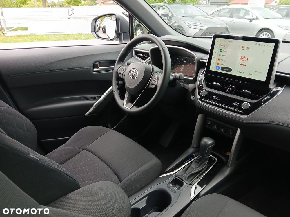 Toyota Corolla Cross - 34