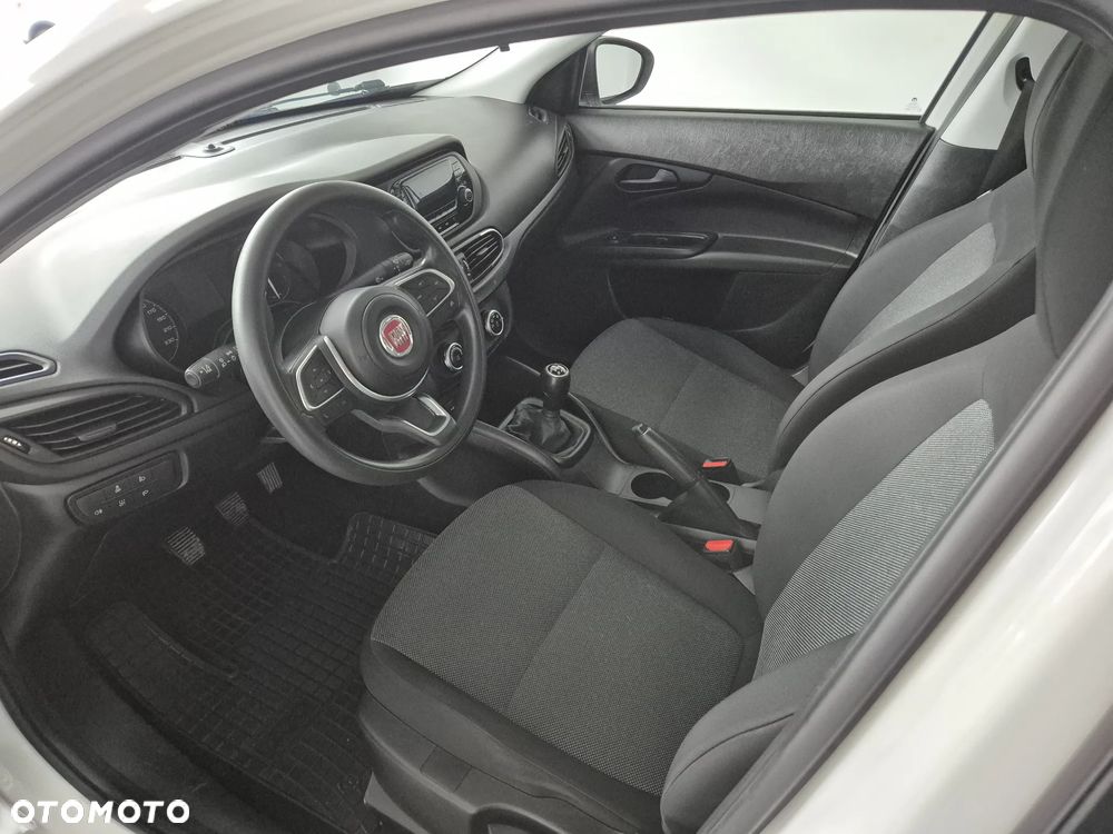 Fiat Tipo 1.0 T3 - 12