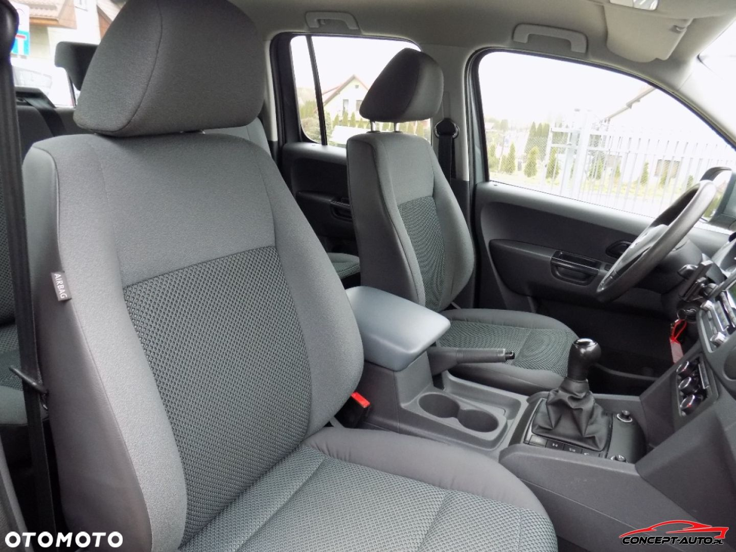 Volkswagen Amarok - 25