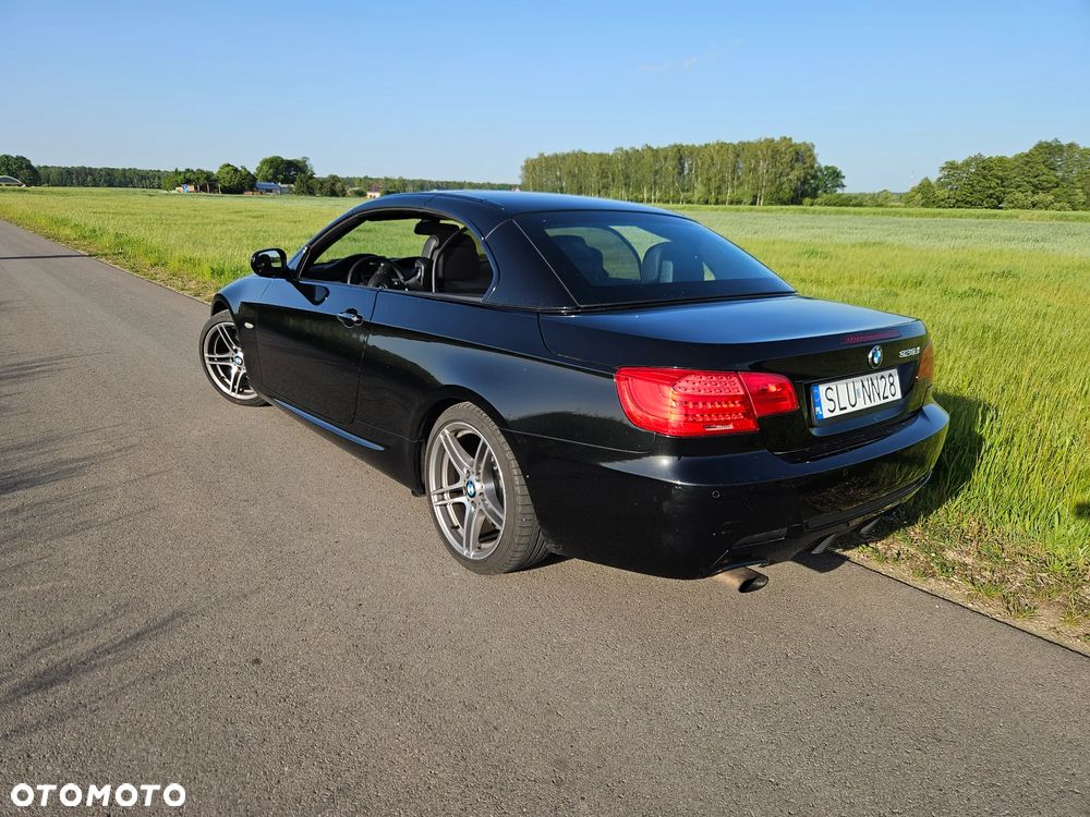 BMW Seria 3 320d DPF M Sport Edition - 13