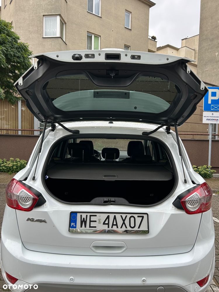 Ford Kuga - 8