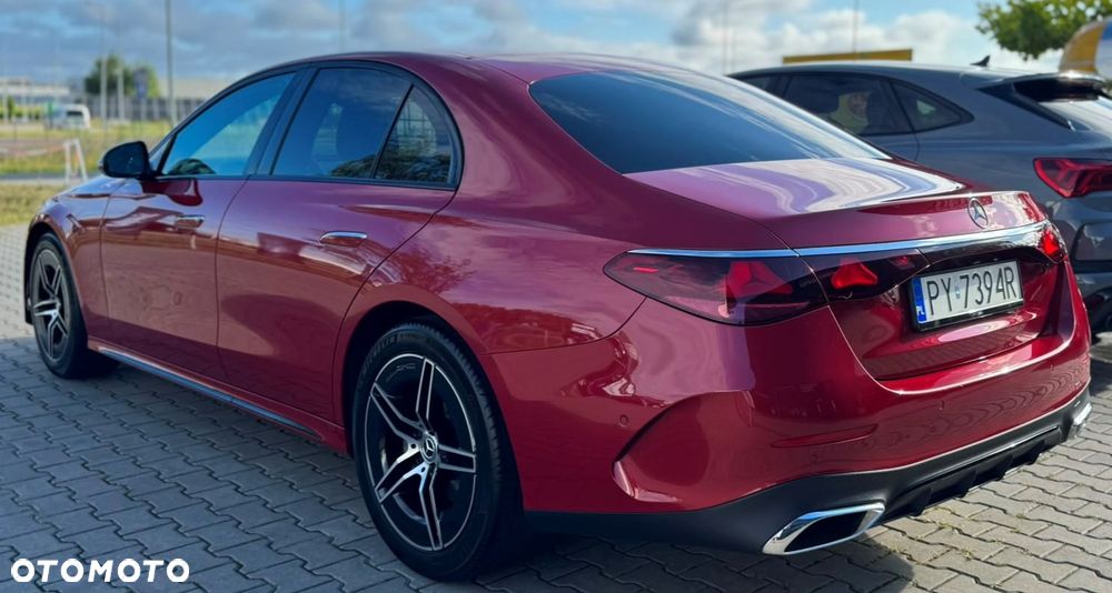 Mercedes-Benz Klasa E - 12