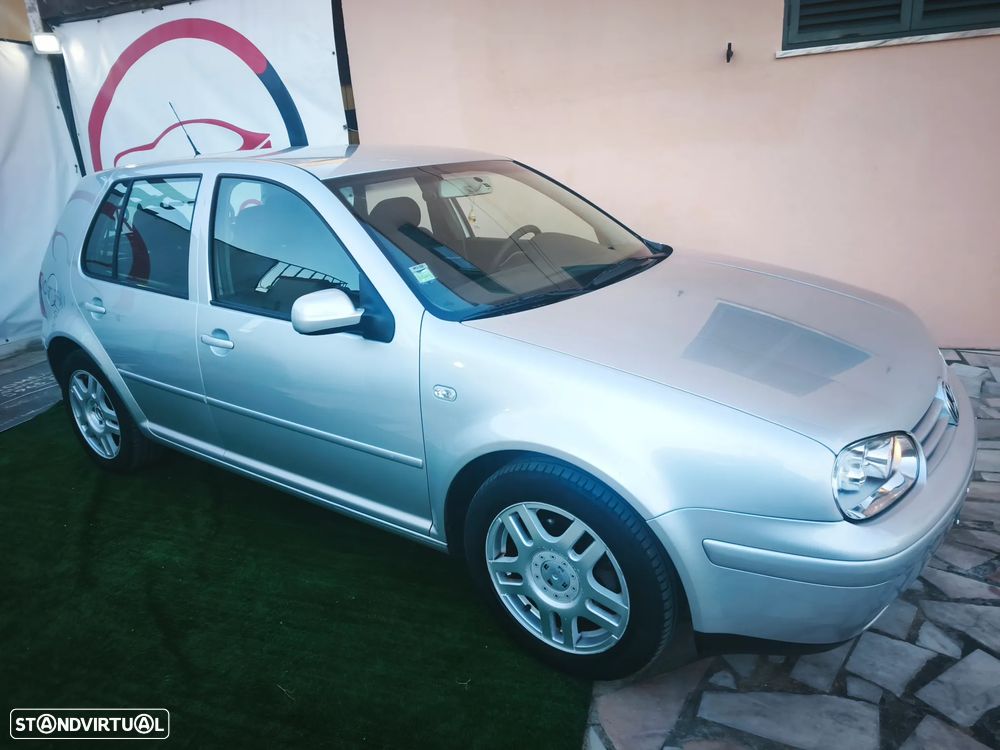 VW Golf 1.9 TDi 25 Anos - 1
