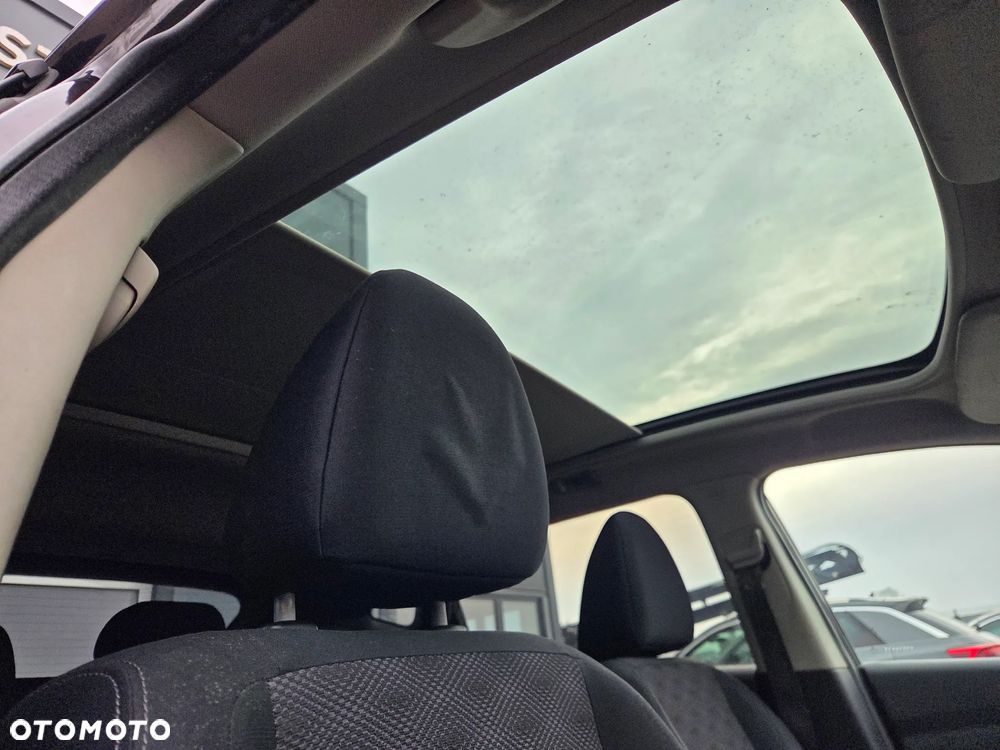 Nissan Qashqai 1.5 dCi DPF visia - 13