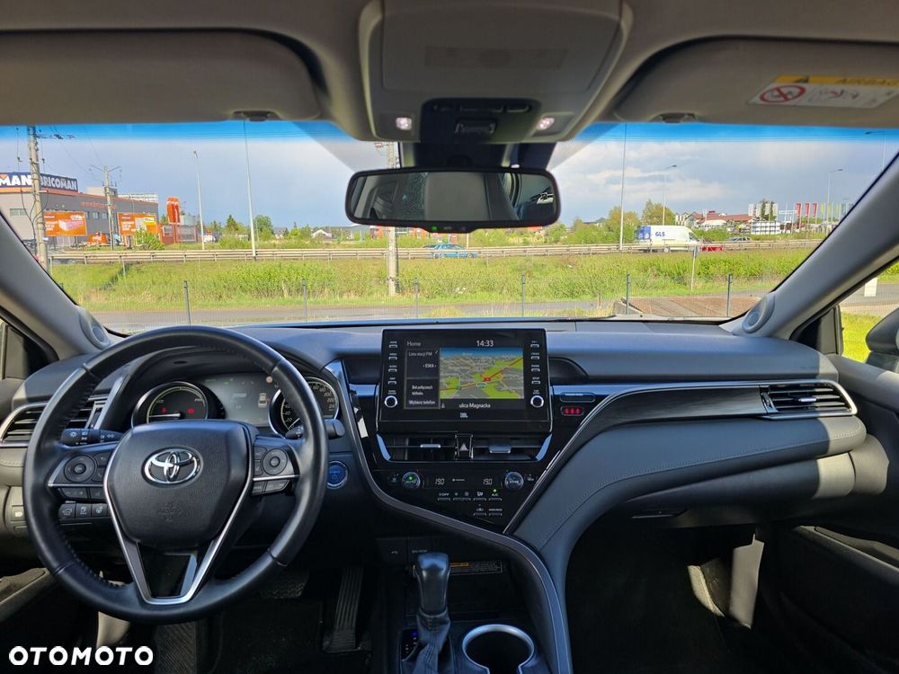 Toyota Camry 2.5 Hybrid Executive CVT - 20