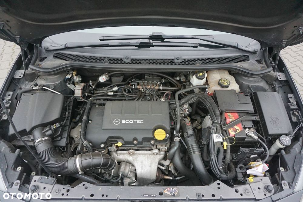 Opel Astra 1.4 Turbo - 7