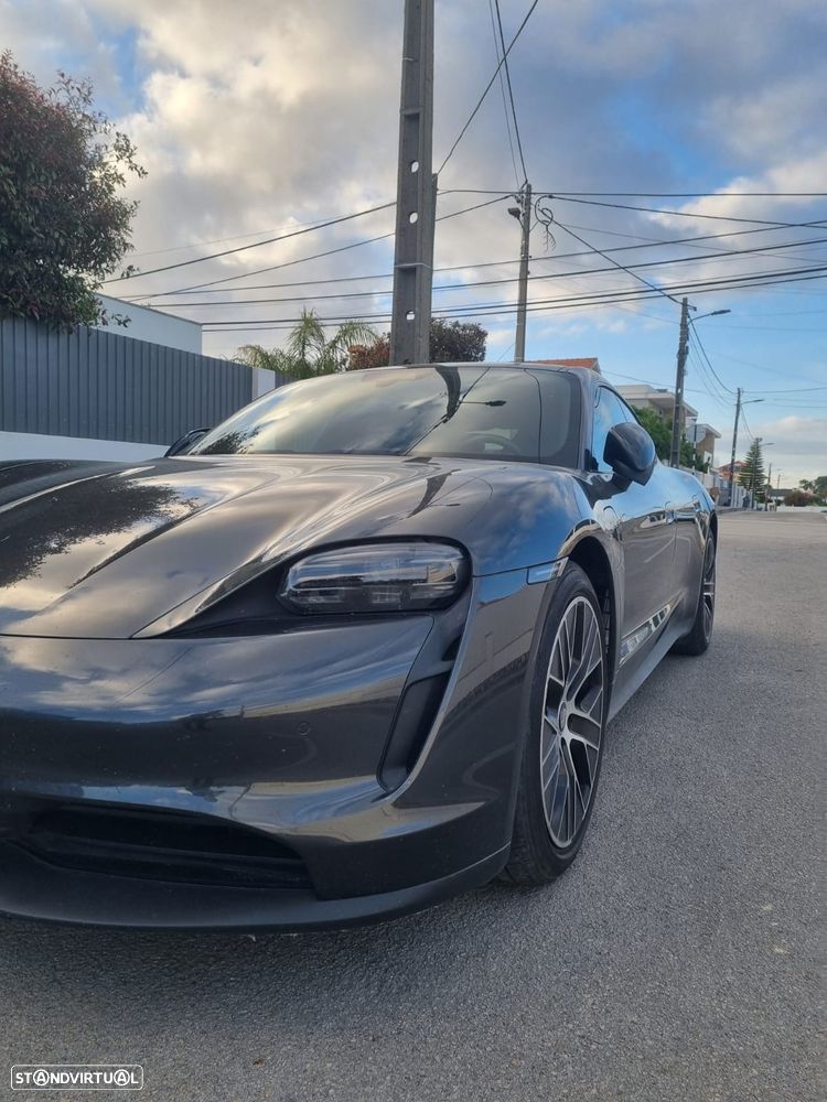 Porsche Taycan Standard - 3