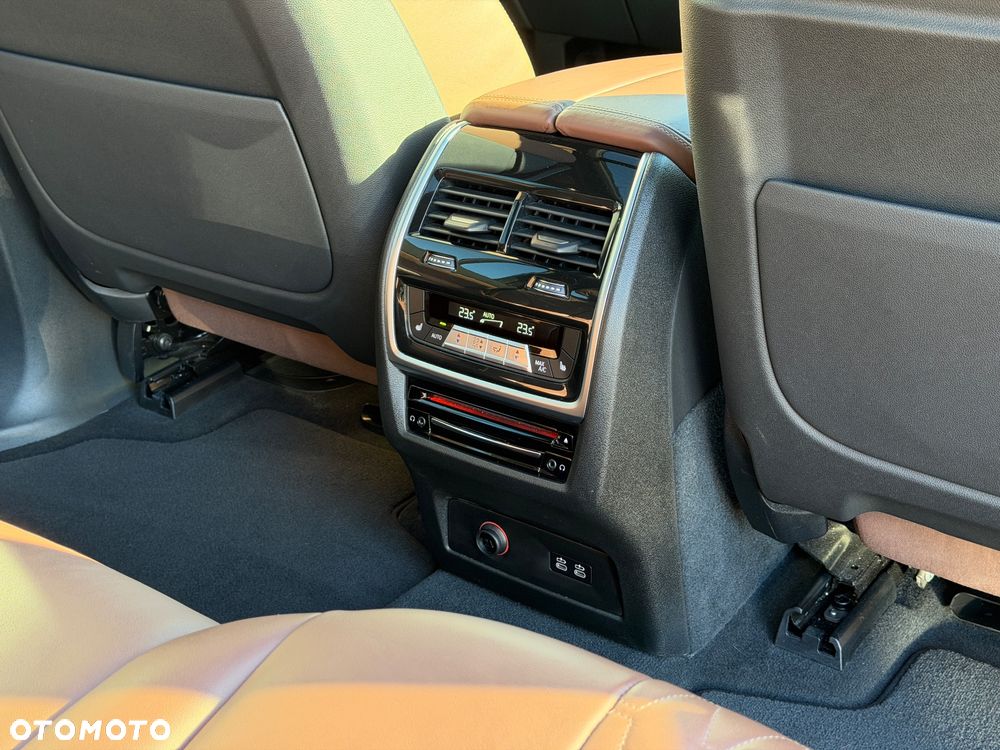 BMW X7 xDrive40d mHEV sport - 14