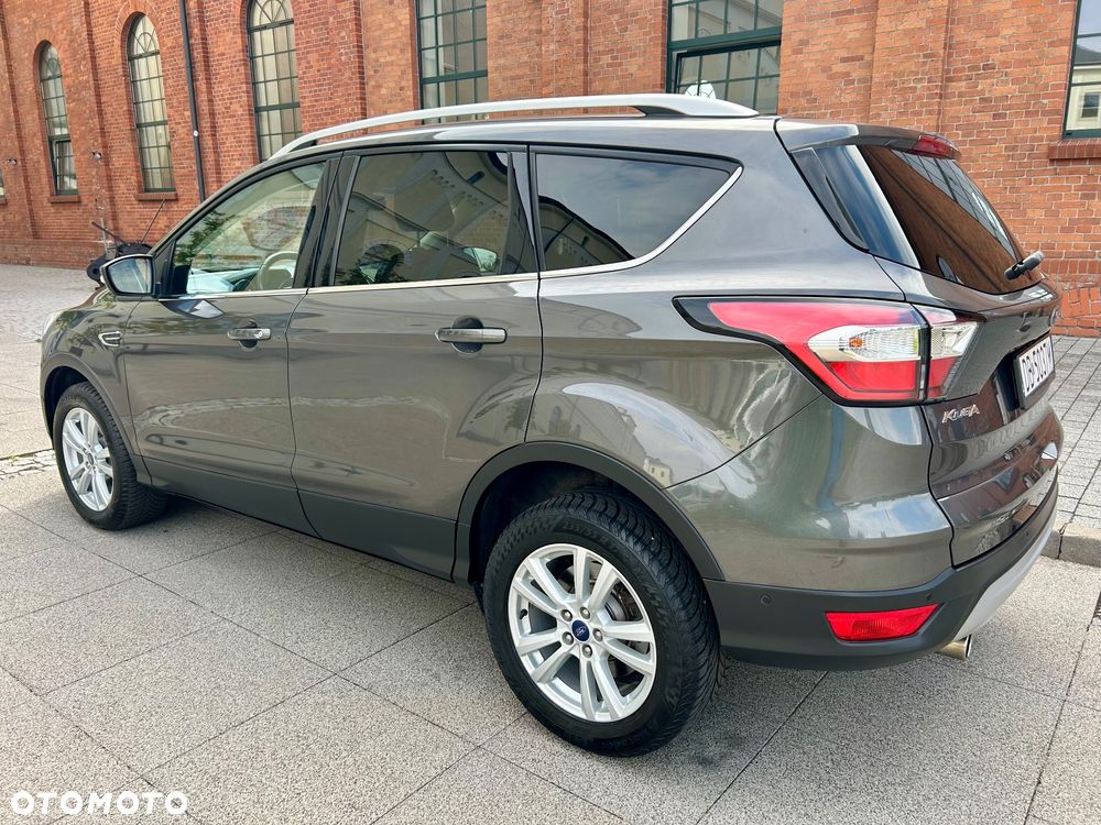 Ford Kuga - 11