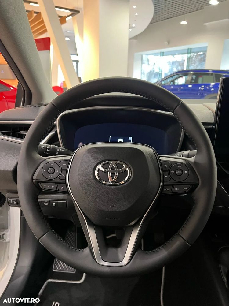 Toyota Corolla 1.8 HSD Business - 15