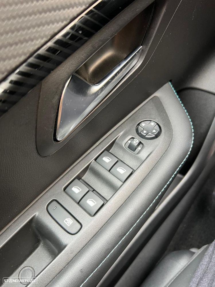 Peugeot 208 1.2 PureTech Allure - 15