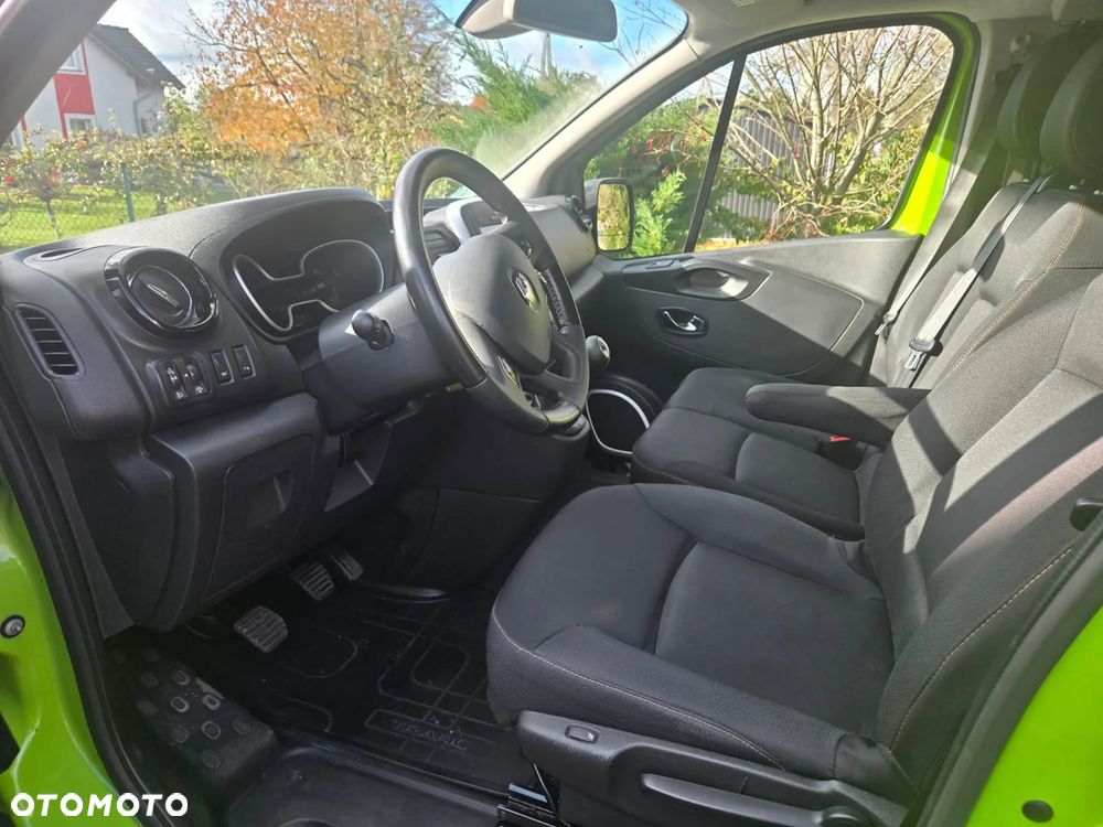 Renault Trafic ENERGY dCi 125 Grand Combi Expression - 12