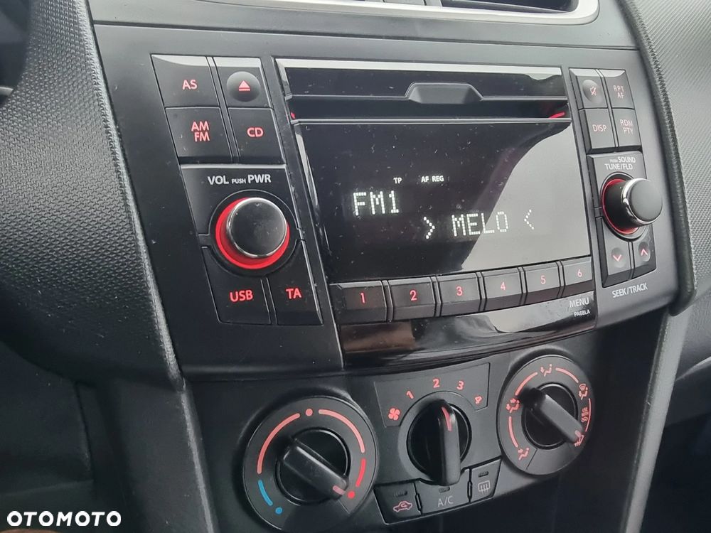 Suzuki Swift 1.2 Club - 8