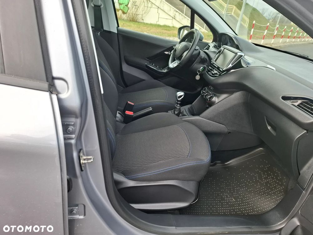 Peugeot 208 e-HDi 92 Stop&Start Active - 18