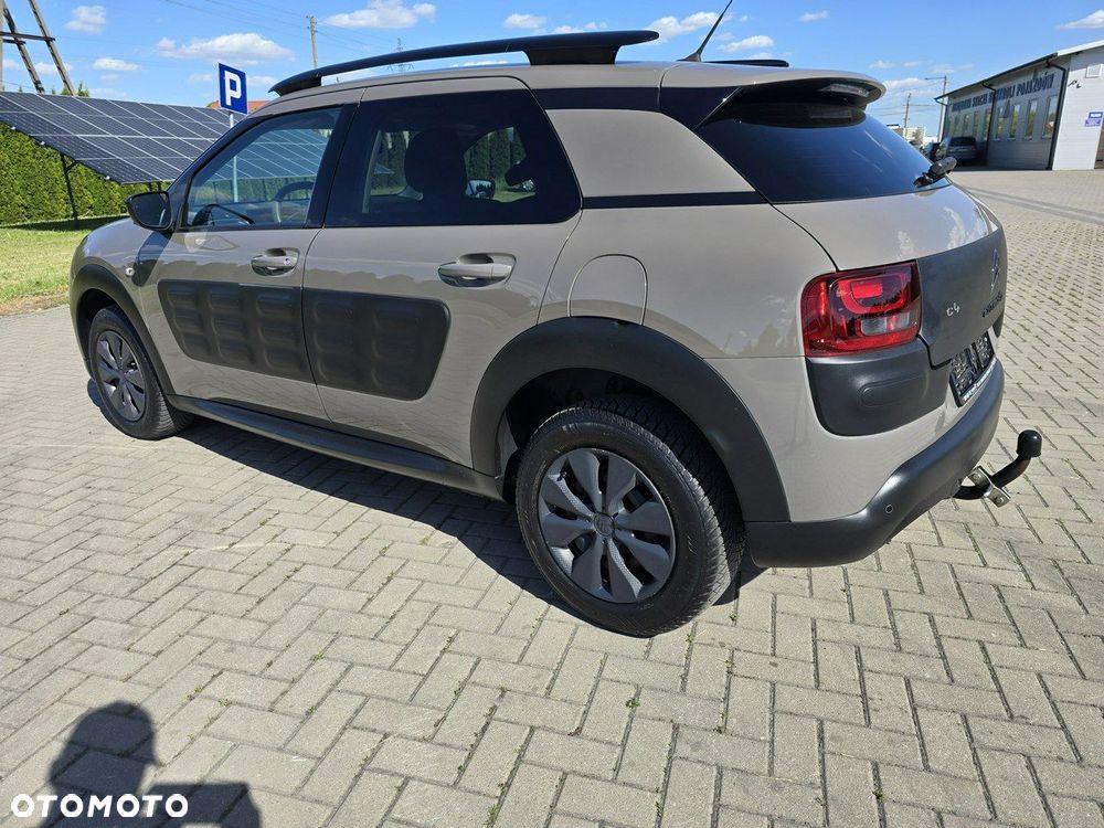 Citroën C4 Cactus - 11