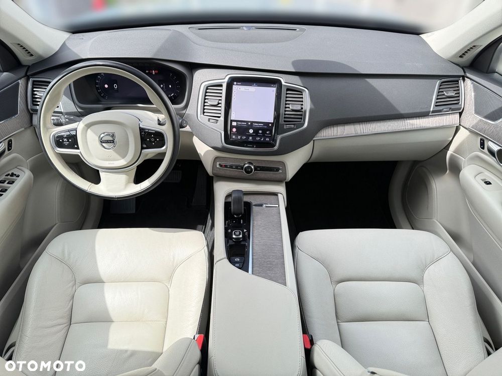 Volvo XC 90 - 15