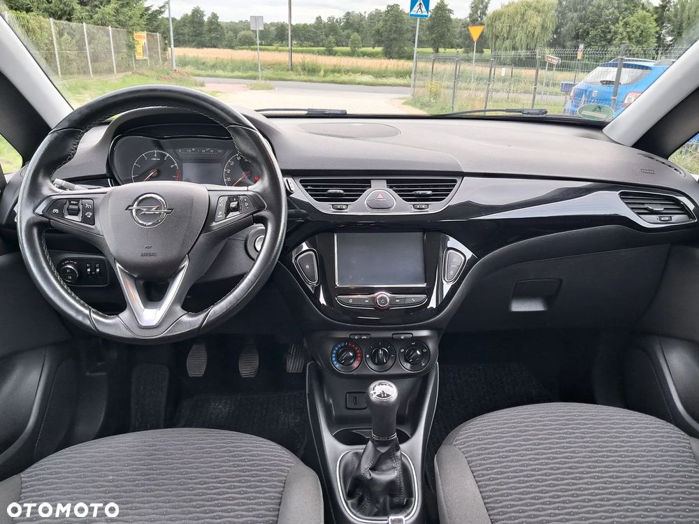 Opel Corsa 1.4 16V Cosmo - 14